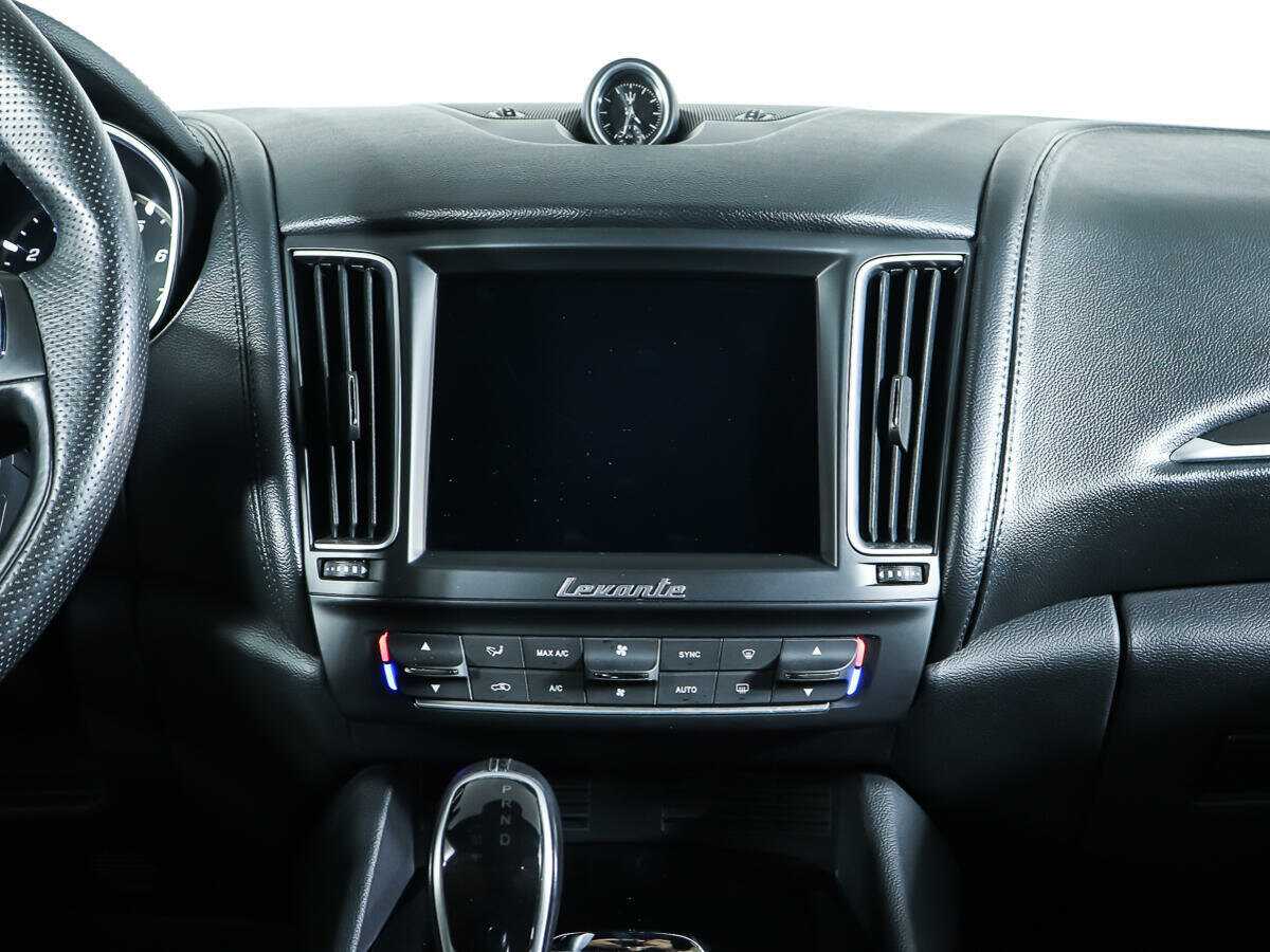 Maserati Levante с пробегом — 2018 год. Фото: #10