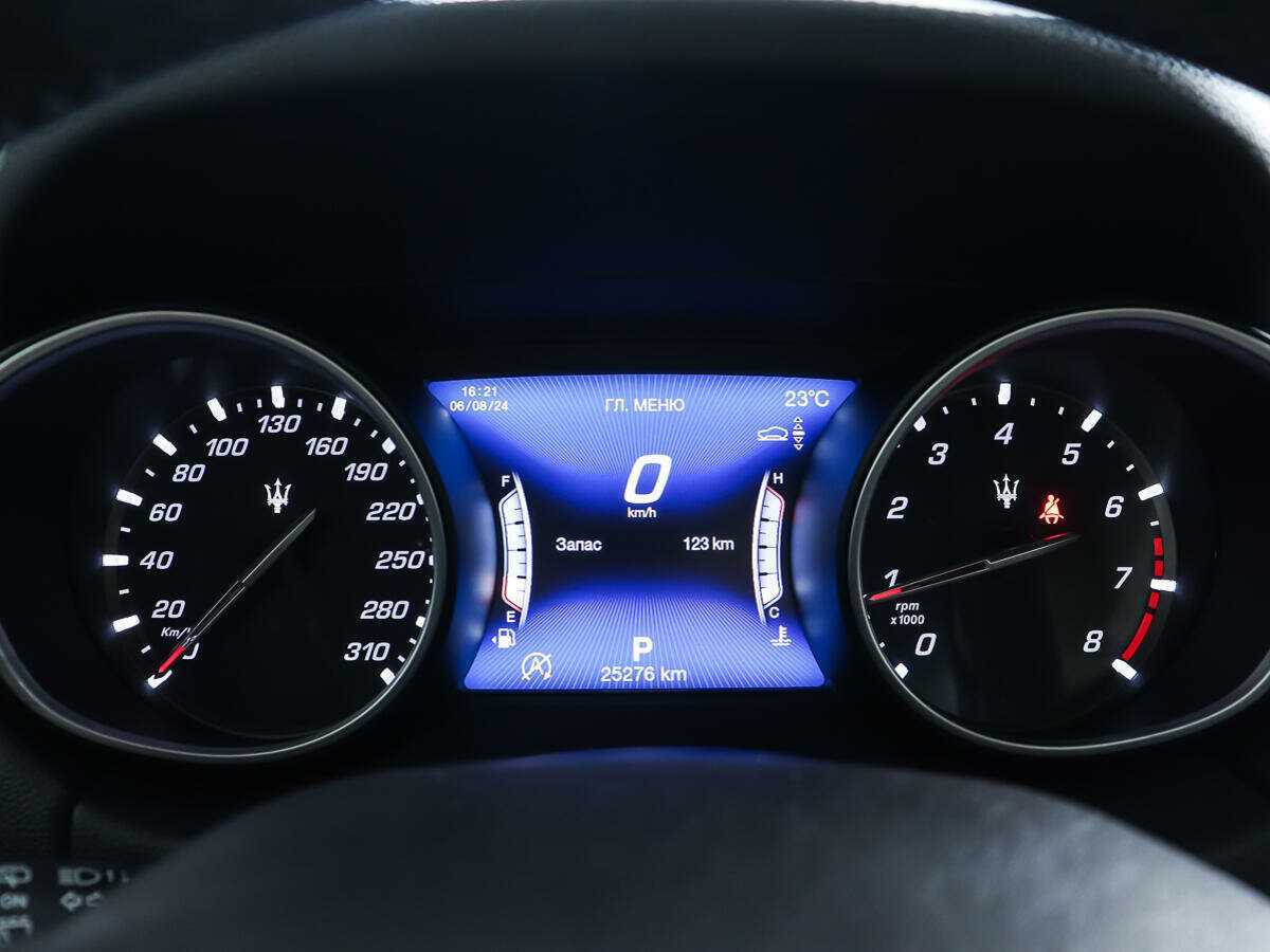 Maserati Levante с пробегом — 2018 год. Фото: #12