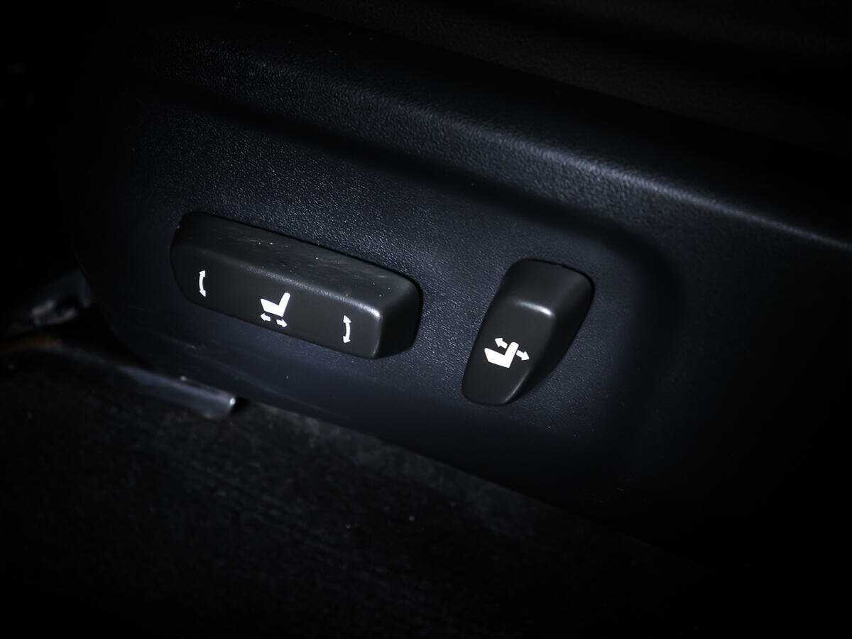 Toyota Fortuner с пробегом — 2018 год. Фото: #13