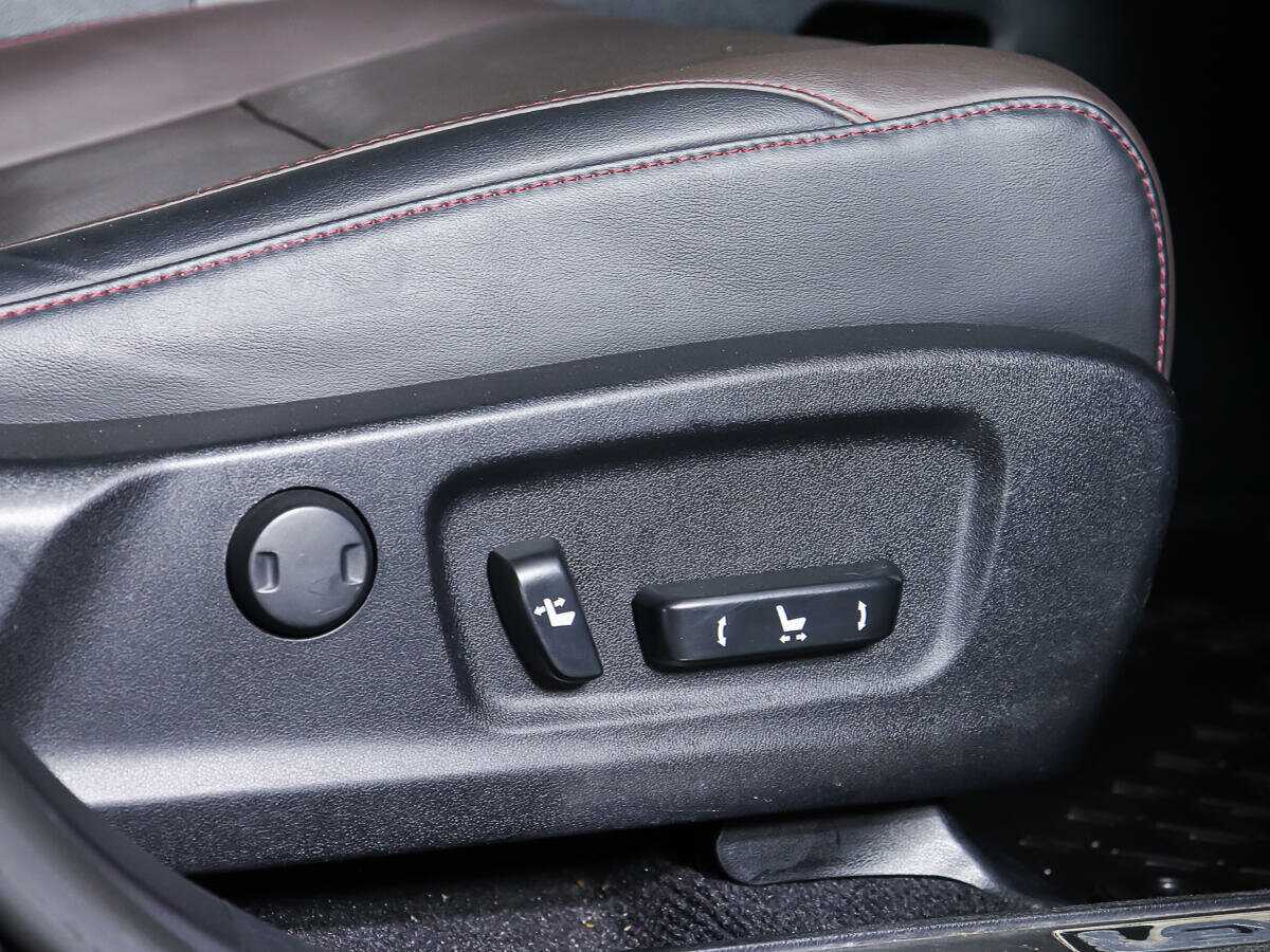 Lexus RX с пробегом — 2017 год. Фото: #13