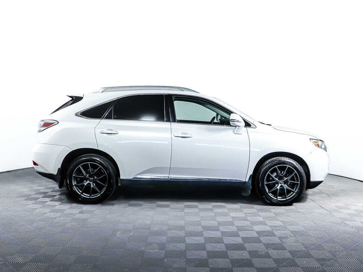 Lexus RX с пробегом — 2010 год. Фото: #1