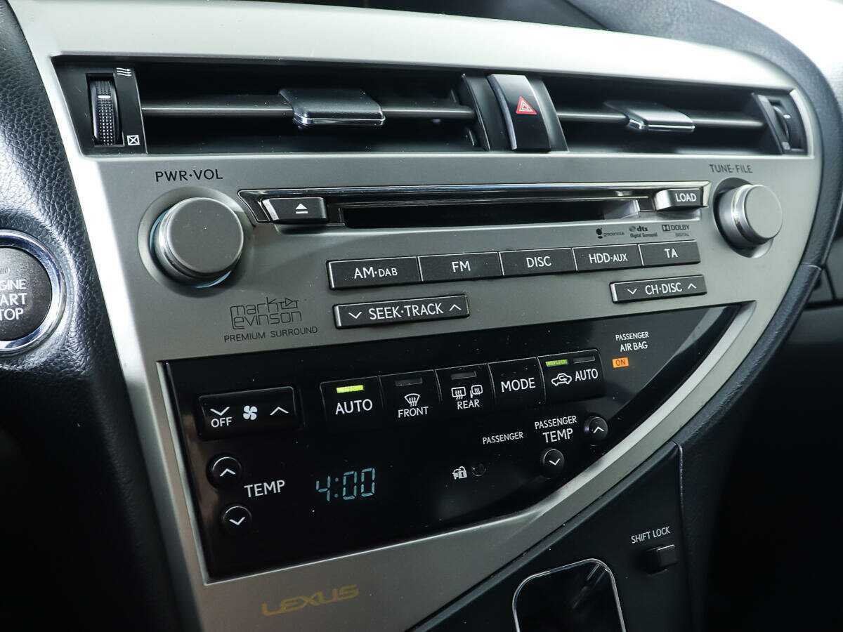 Lexus RX с пробегом — 2010 год. Фото: #18