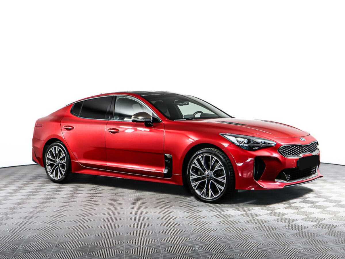 Kia Stinger с пробегом — 2019 год. Фото: #1