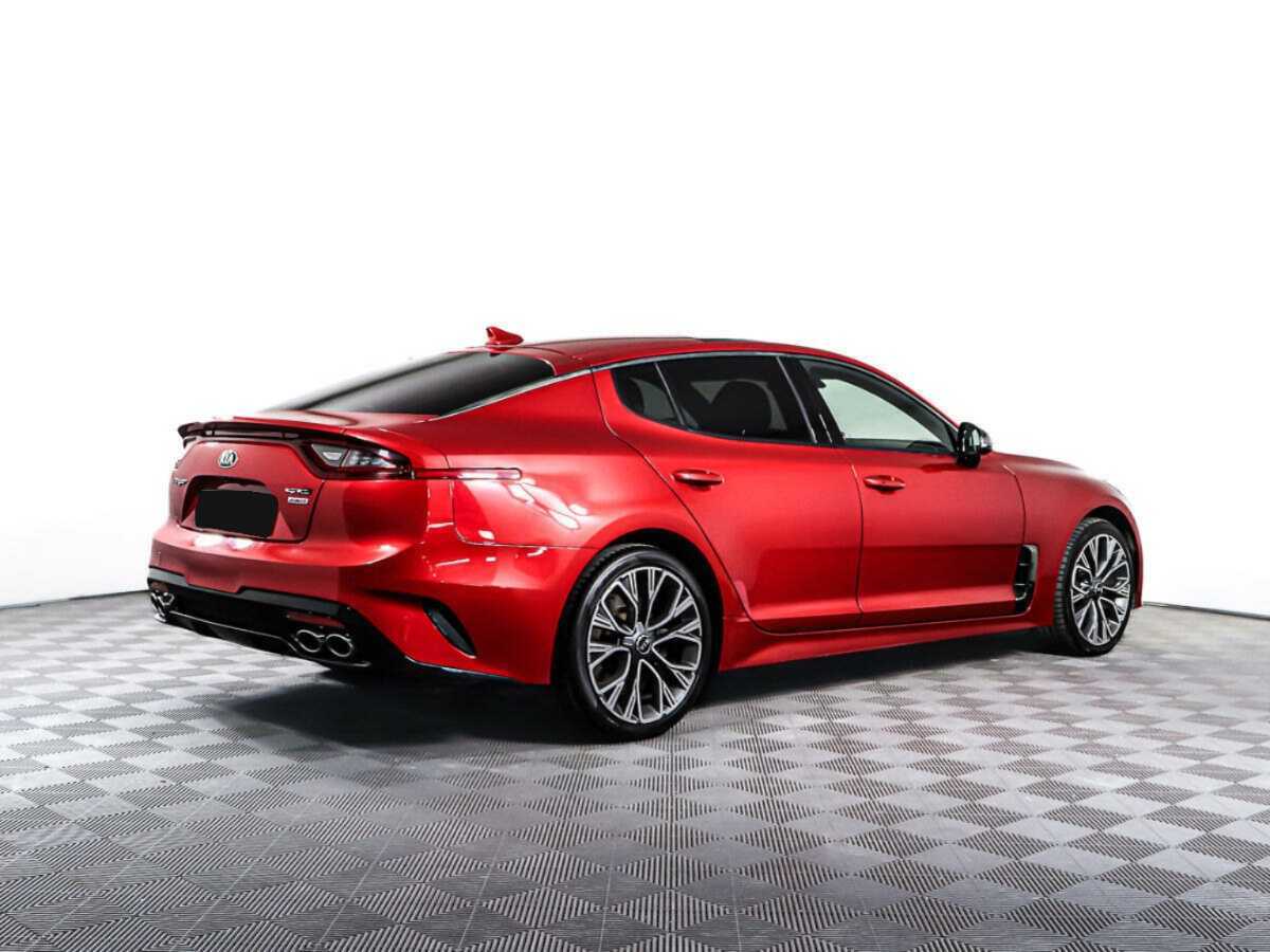 Kia Stinger с пробегом — 2019 год. Фото: #3