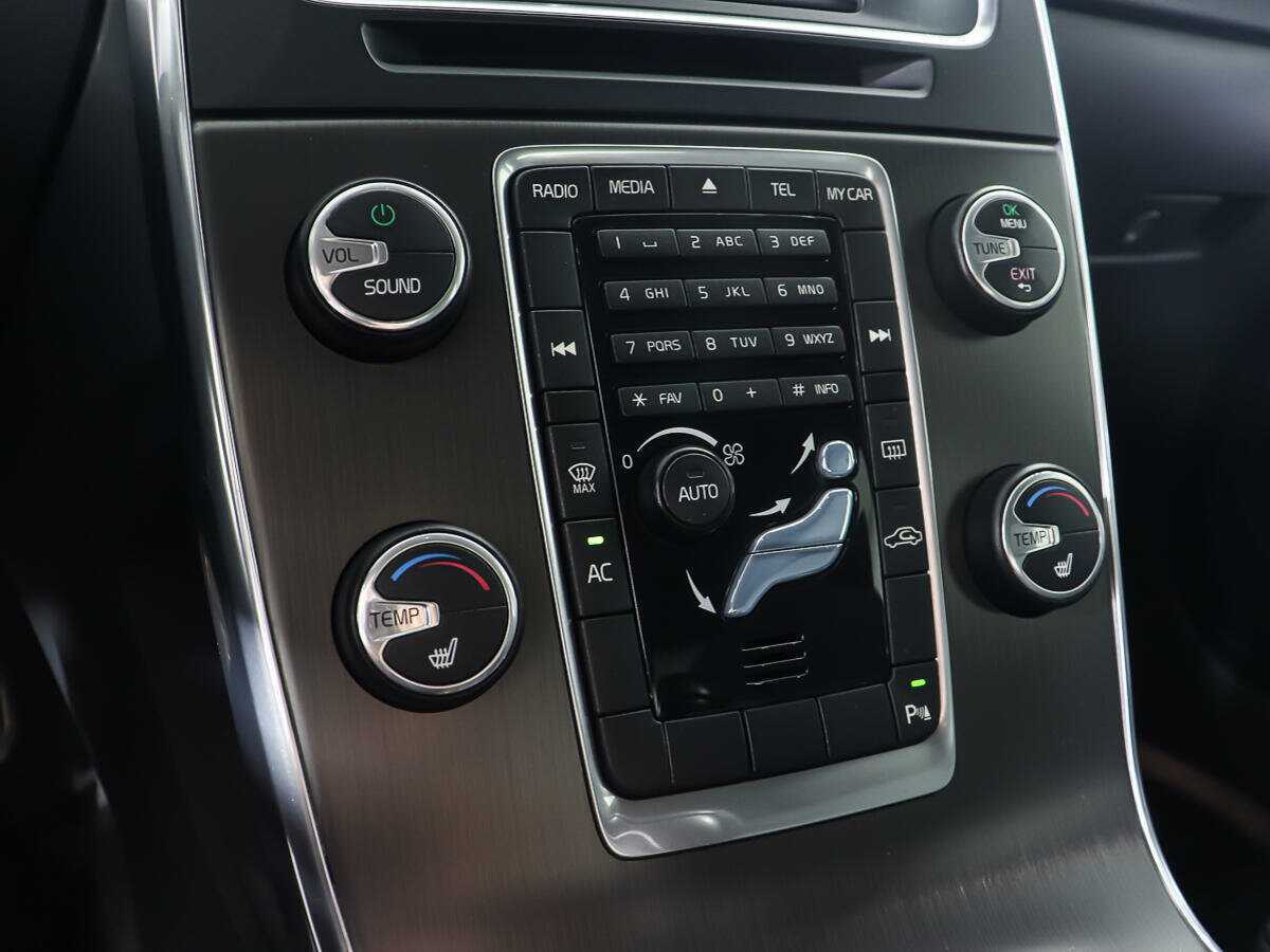 Volvo S60 с пробегом — 2013 год. Фото: #17