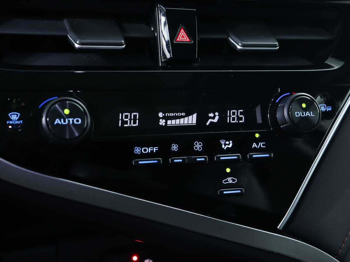 Toyota Camry с пробегом — 2022 год. Фото: #20