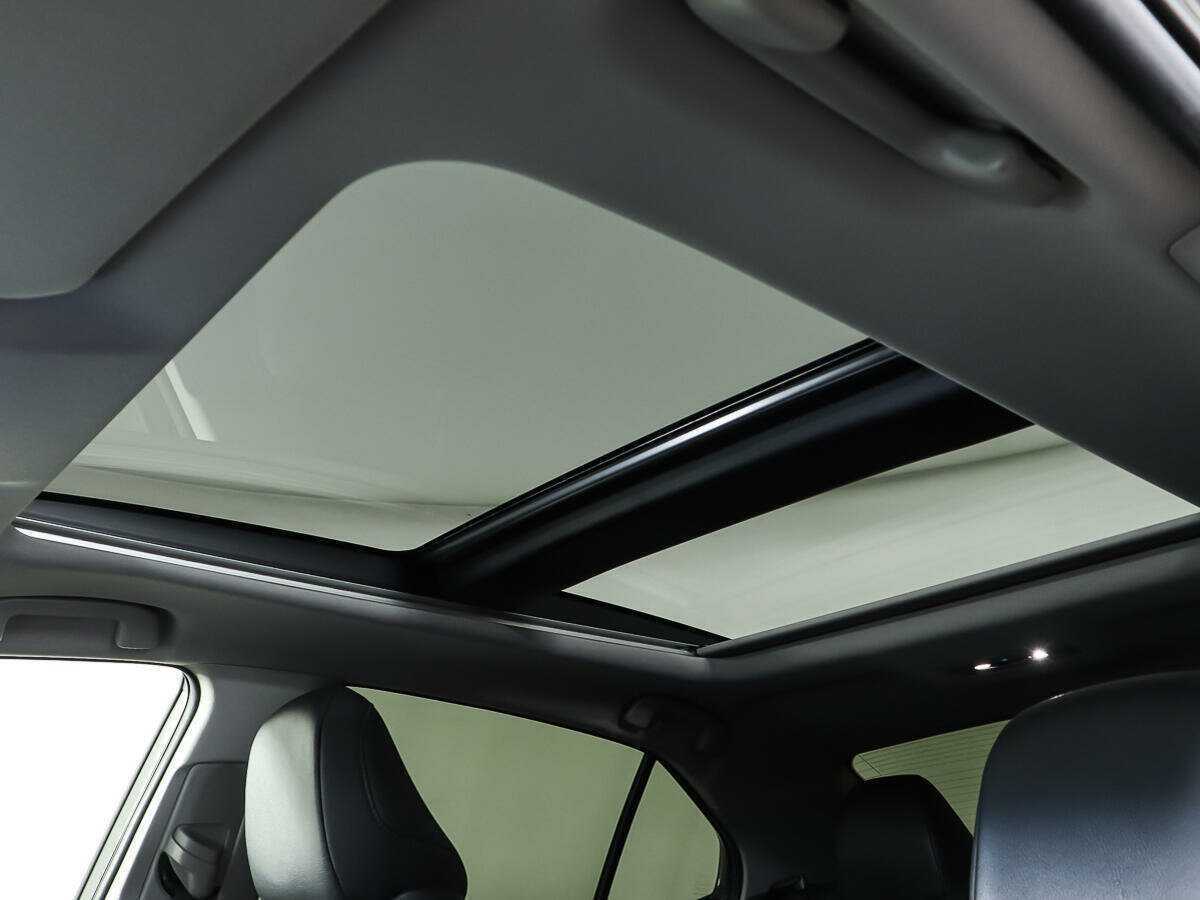 Toyota Camry с пробегом — 2022 год. Фото: #15