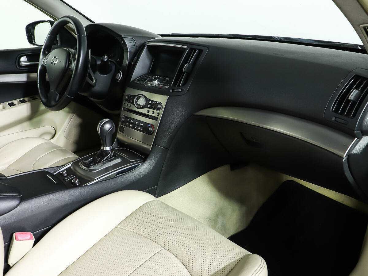 Infiniti G с пробегом — 2012 год. Фото: #5