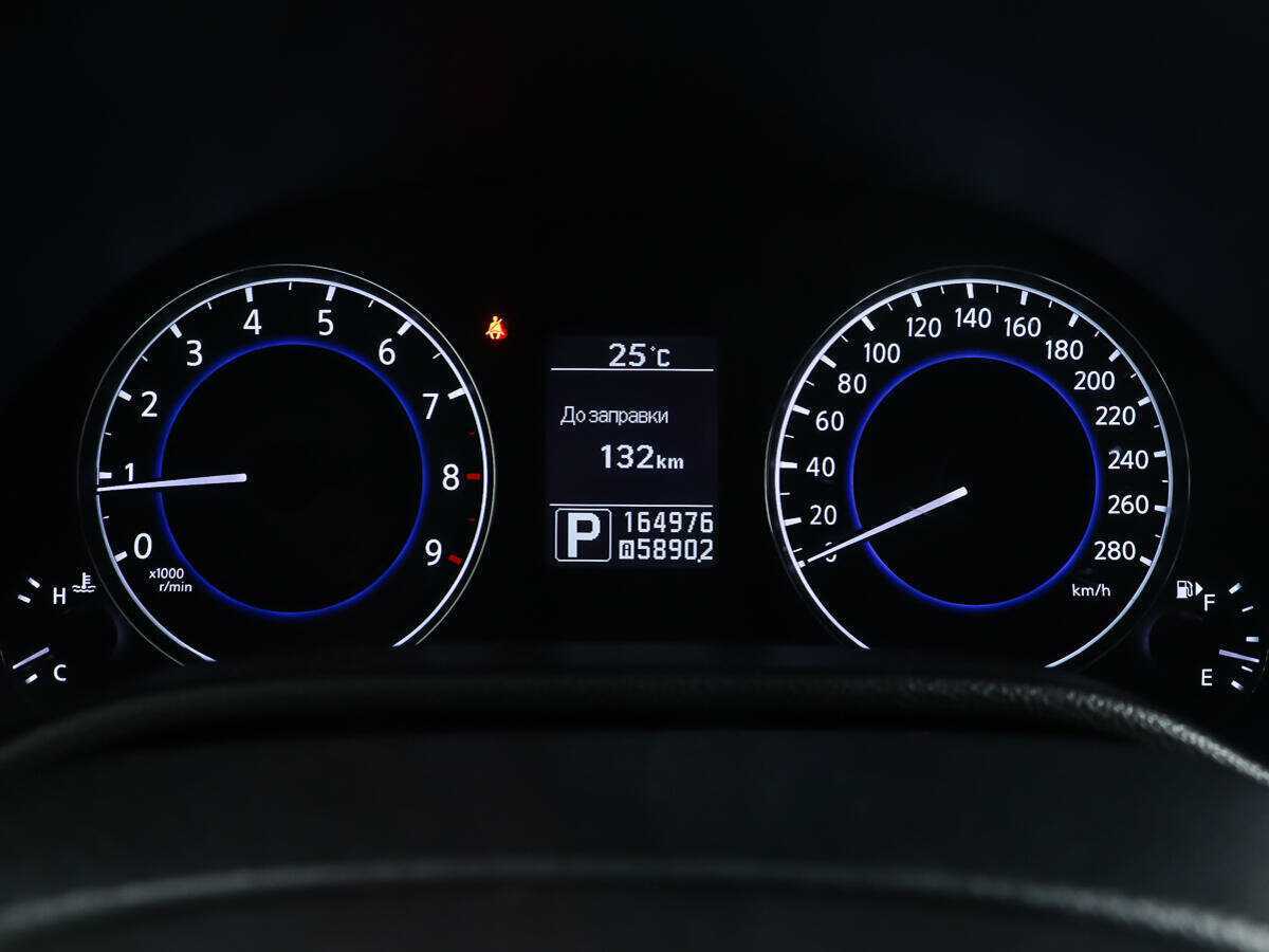 Infiniti G с пробегом — 2012 год. Фото: #10