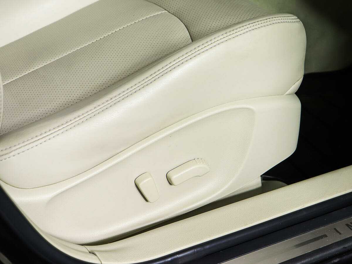 Infiniti G с пробегом — 2012 год. Фото: #11