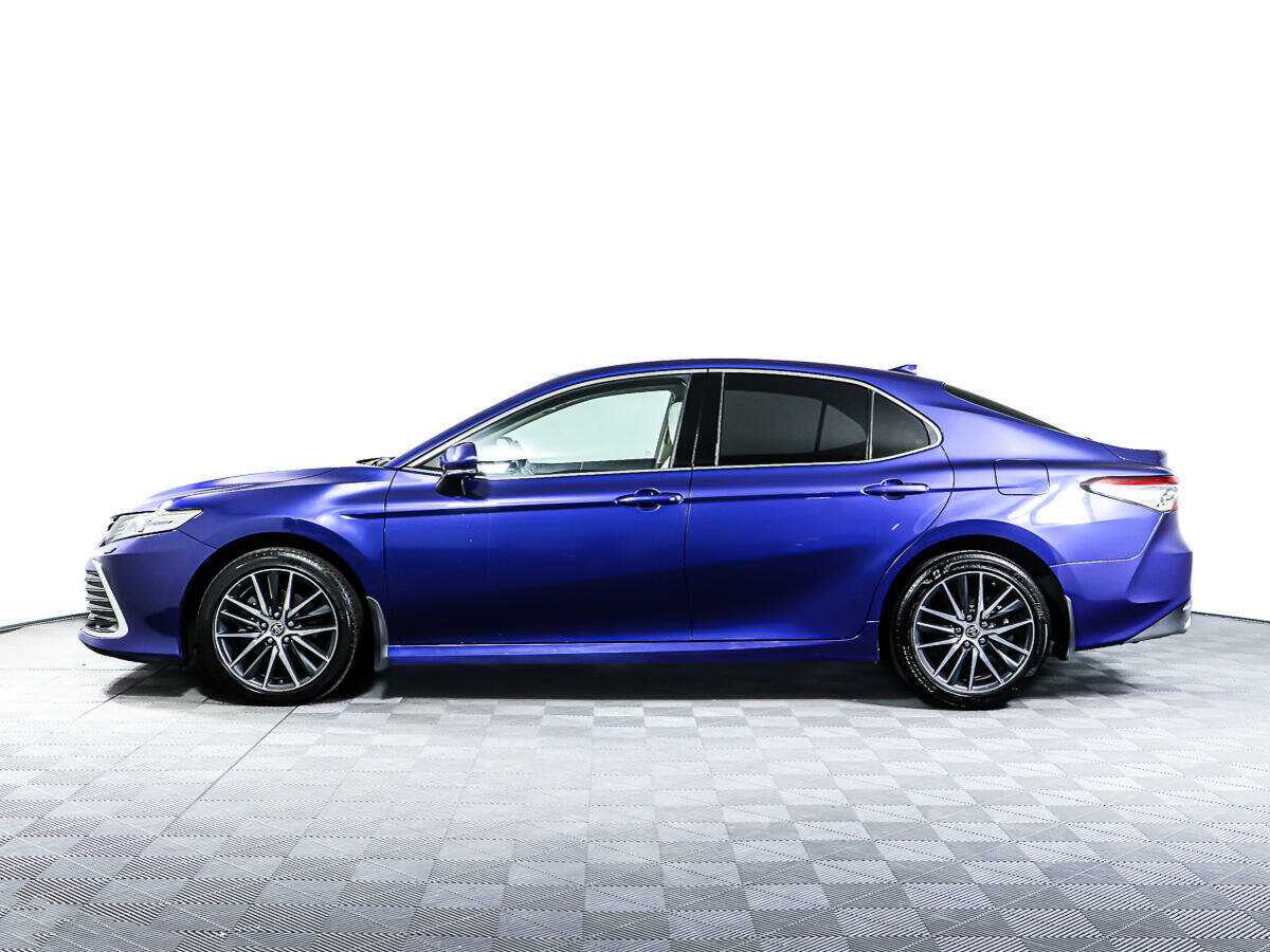 Toyota Camry с пробегом — 2021 год. Фото: #6