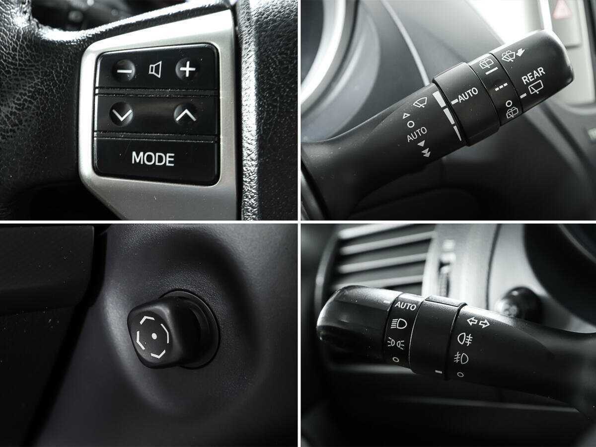 Toyota Land Cruiser Prado с пробегом — 2011 год. Фото: #13