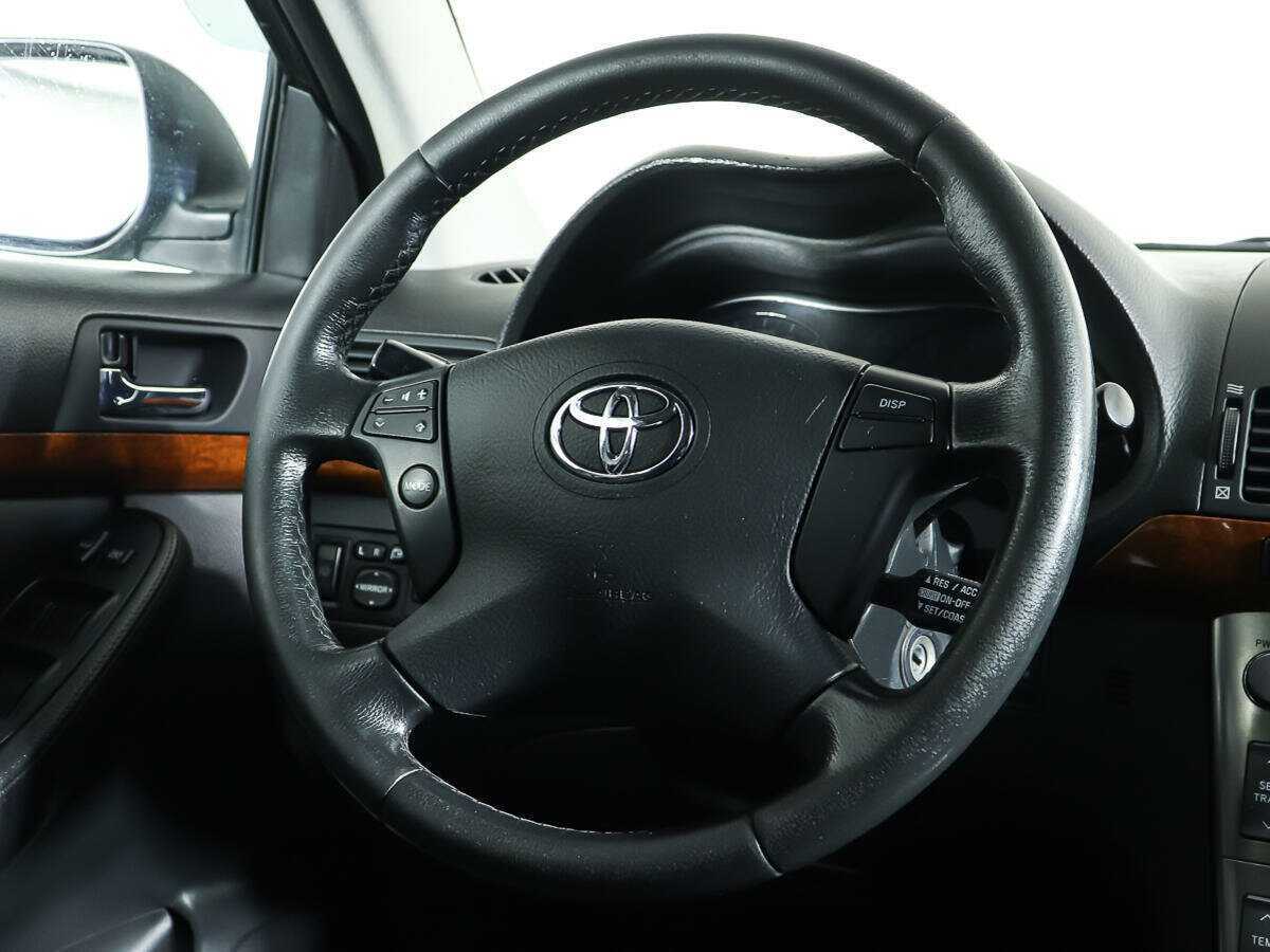 Toyota Avensis с пробегом — 2007 год. Фото: #13