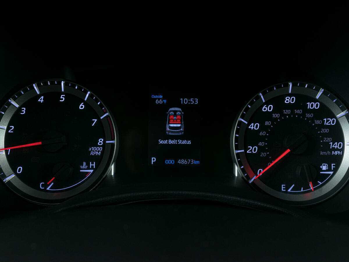 Toyota Highlander с пробегом — 2020 год. Фото: #15