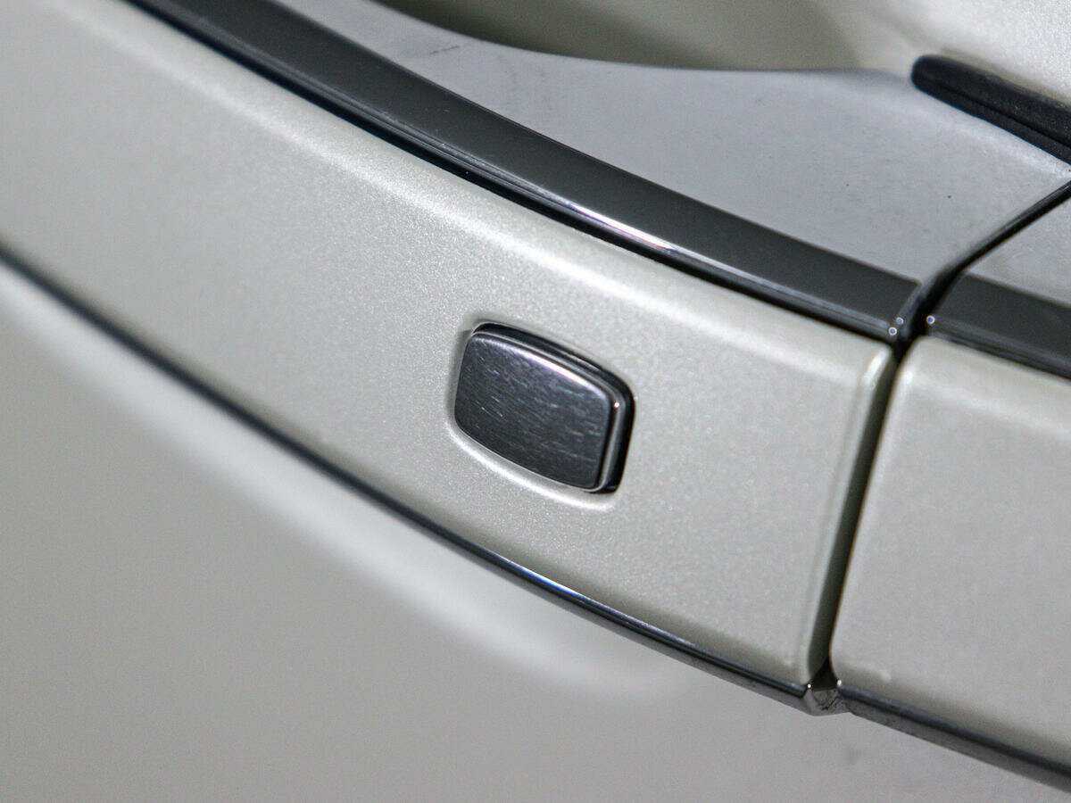 Chevrolet Tahoe с пробегом — 2015 год. Фото: #17