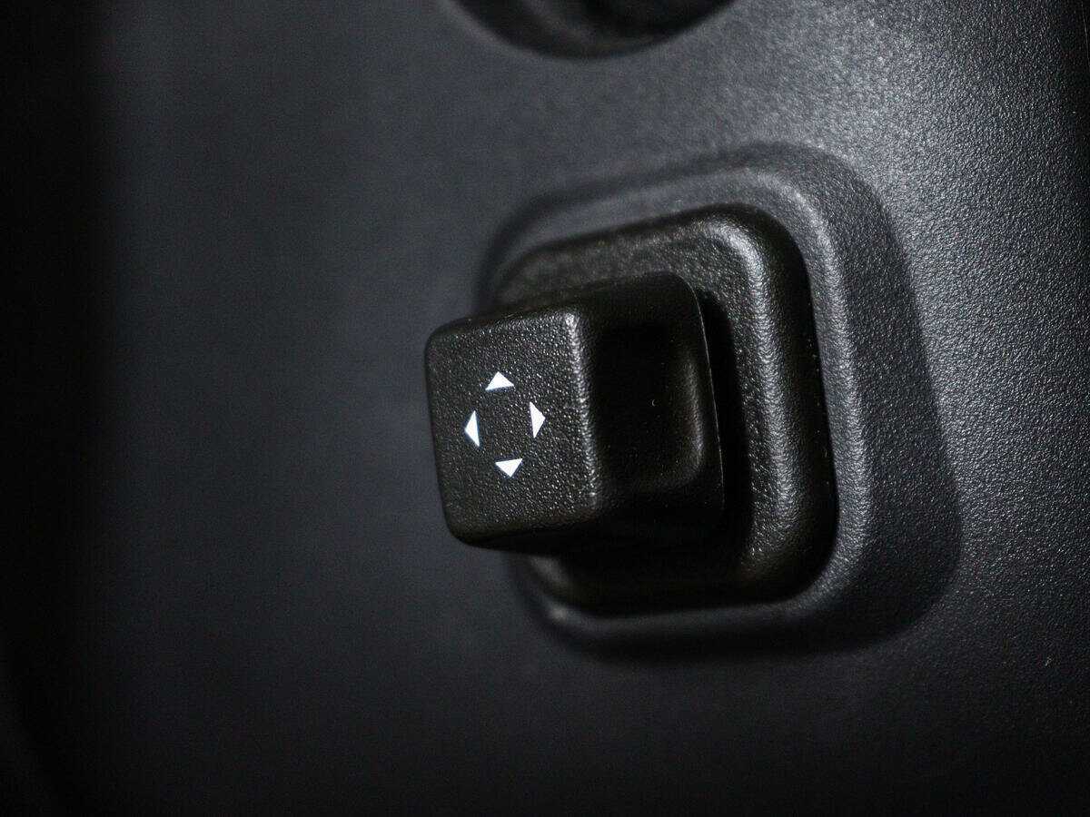 Chevrolet Tahoe с пробегом — 2015 год. Фото: #24