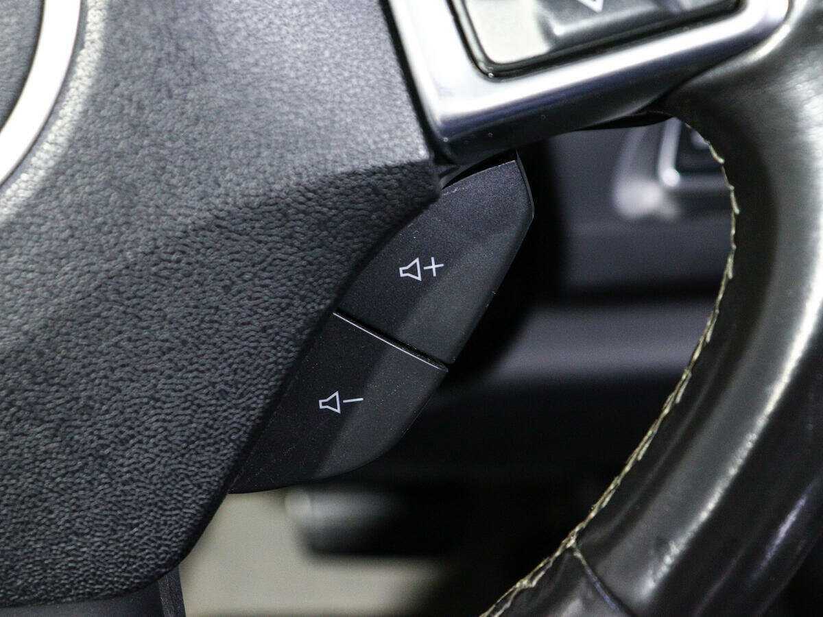 Chevrolet Camaro с пробегом — 2016 год. Фото: #27