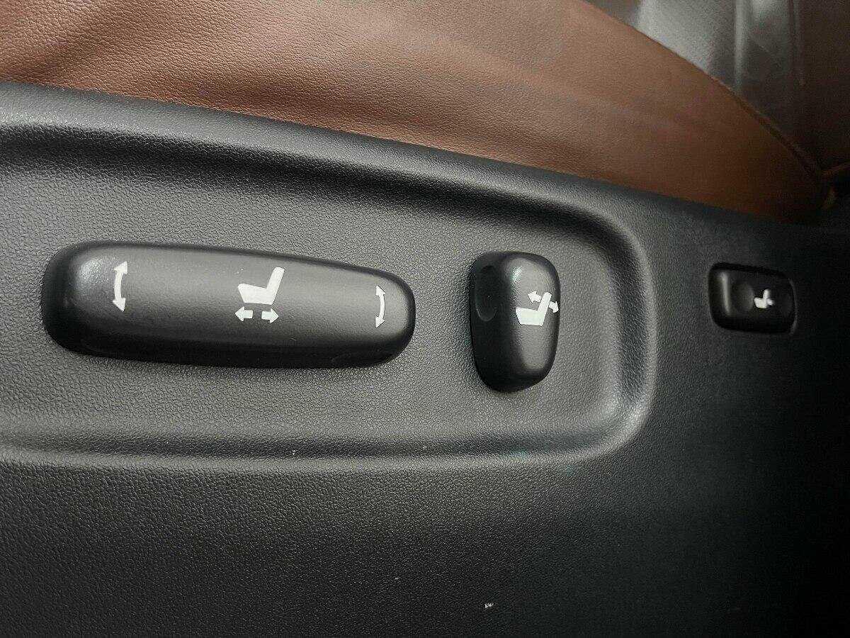 Toyota Land Cruiser с пробегом — 2016 год. Фото: #15