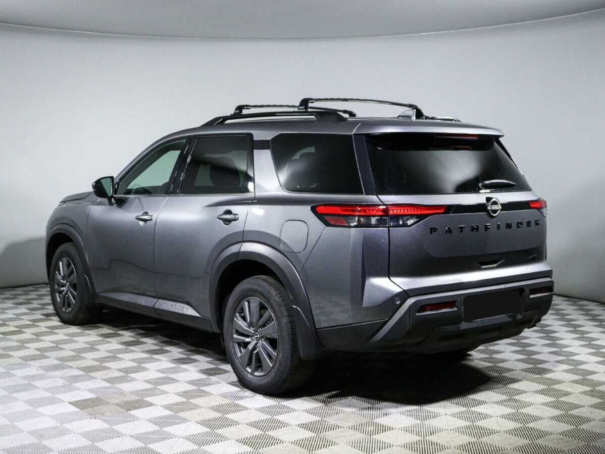 Nissan Pathfinder с пробегом — 2022 год. Фото: #6