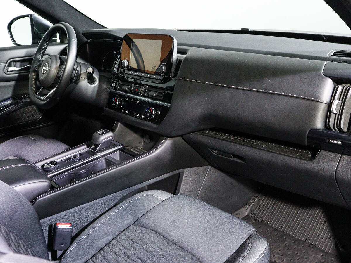 Nissan Pathfinder с пробегом — 2022 год. Фото: #8