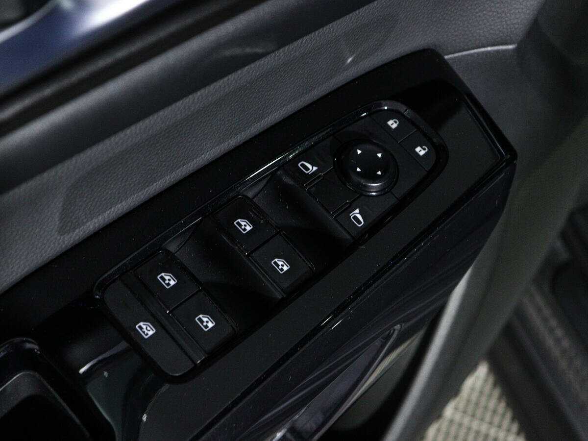 Nissan Pathfinder с пробегом — 2022 год. Фото: #21