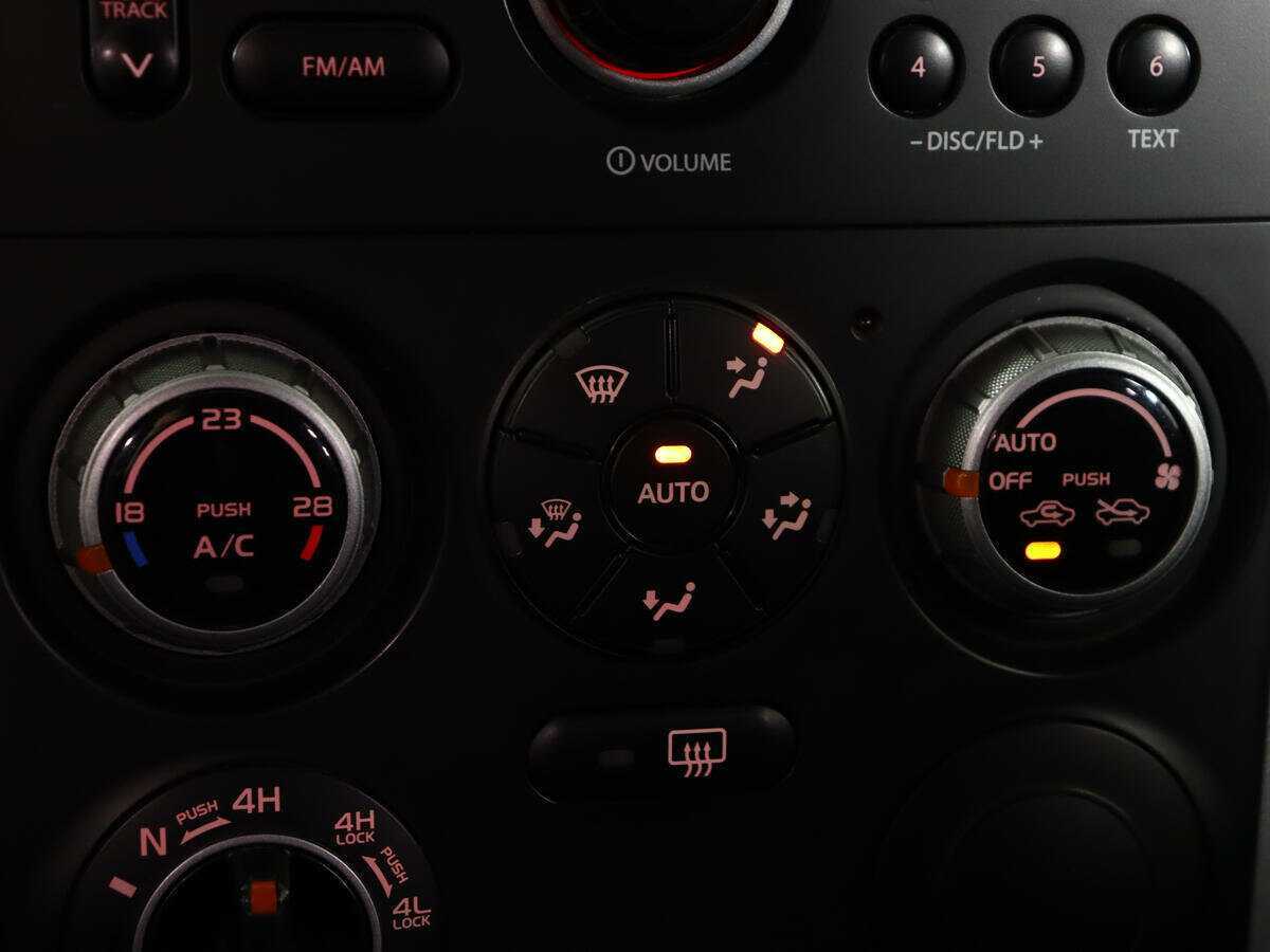 Suzuki Grand Vitara с пробегом — 2008 год. Фото: #14