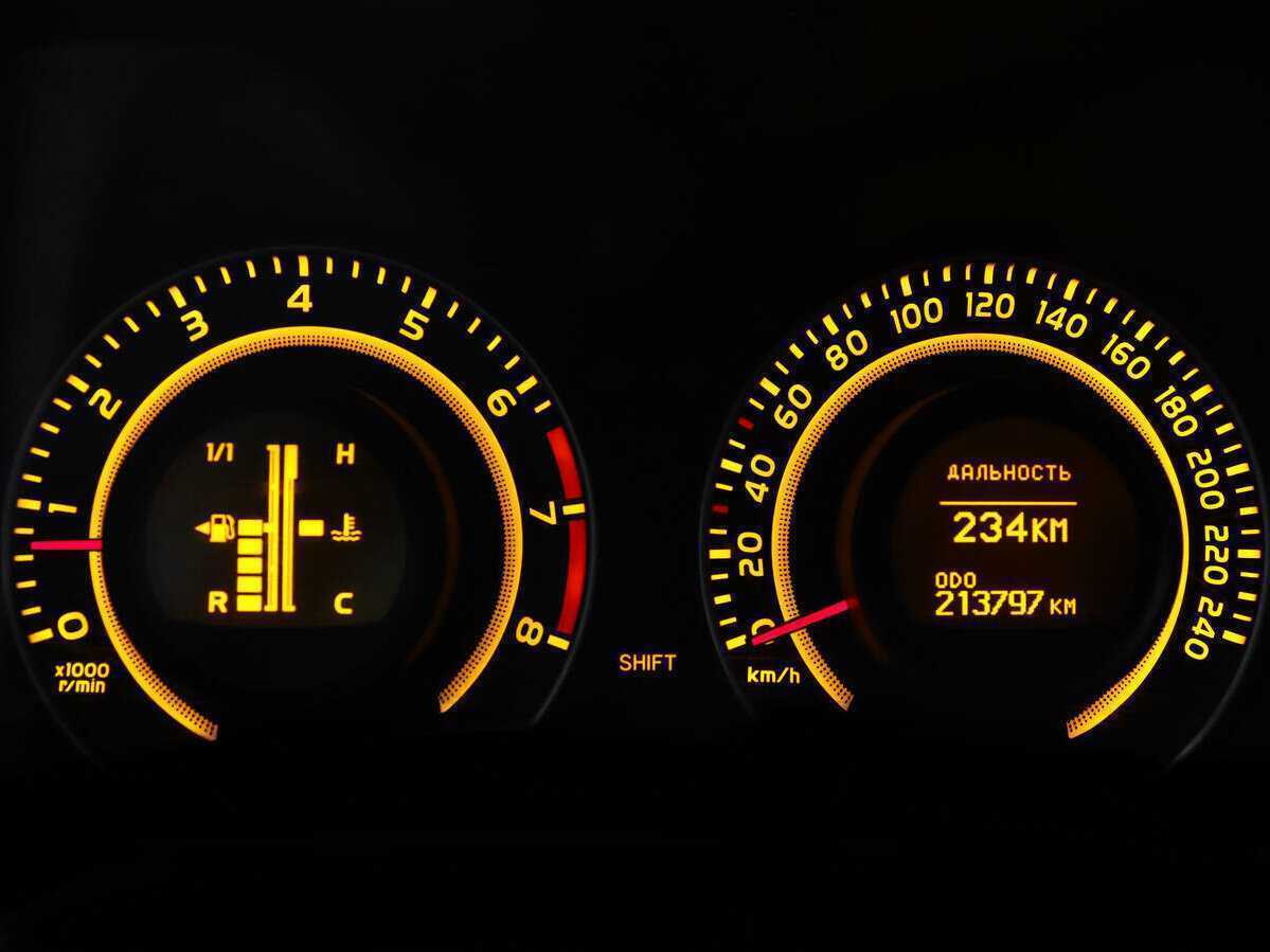 Toyota Corolla с пробегом — 2008 год. Фото: #8