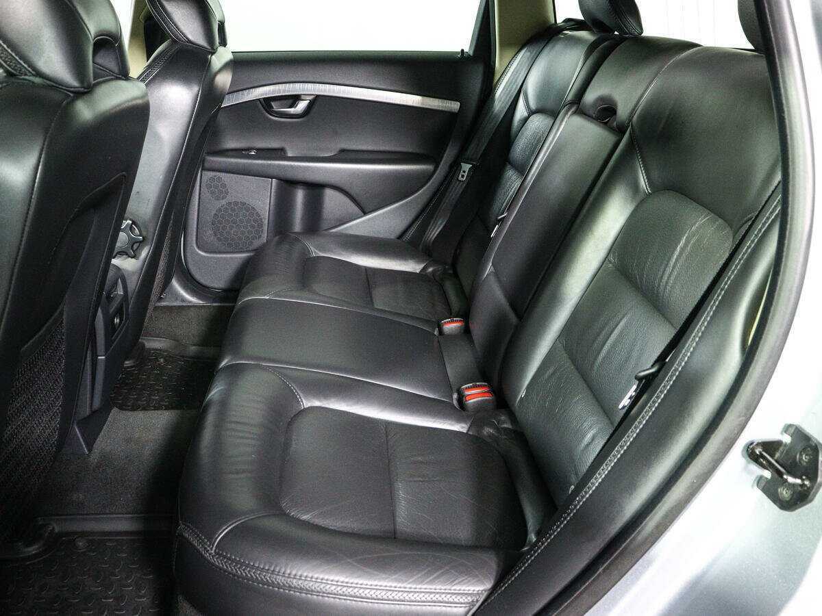 Volvo XC70 с пробегом — 2009 год. Фото: #9