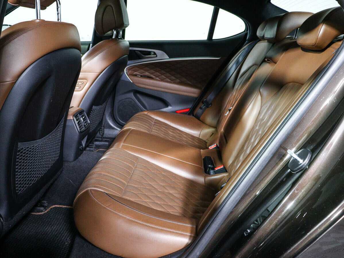 Genesis G70 с пробегом — 2018 год. Фото: #9