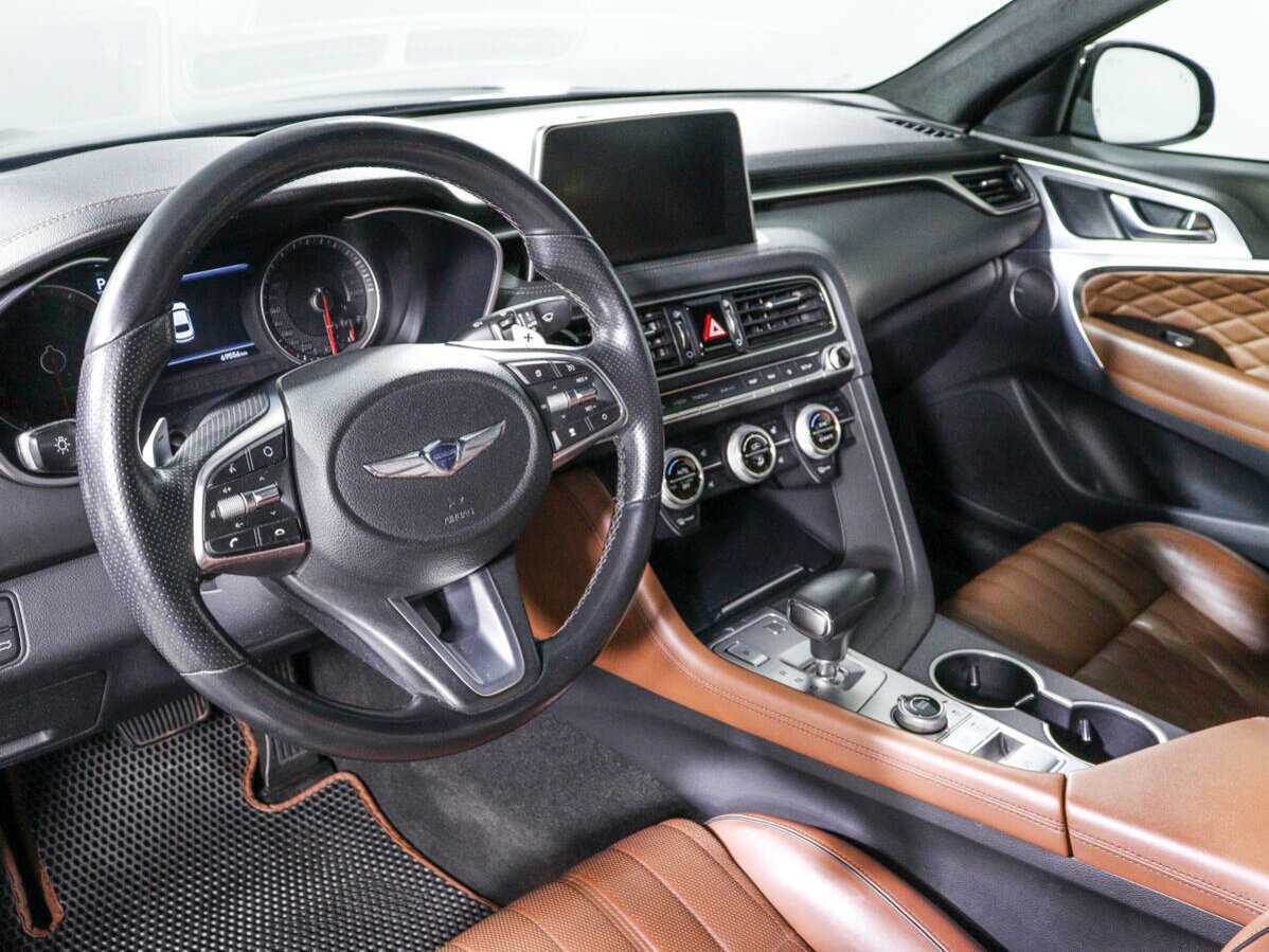Genesis G70 с пробегом — 2018 год. Фото: #13