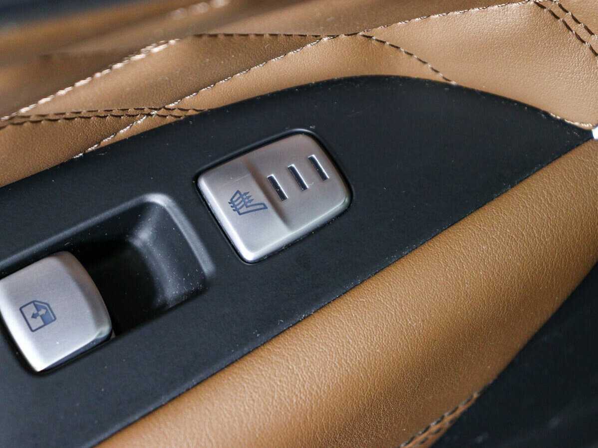 Genesis G70 с пробегом — 2018 год. Фото: #15