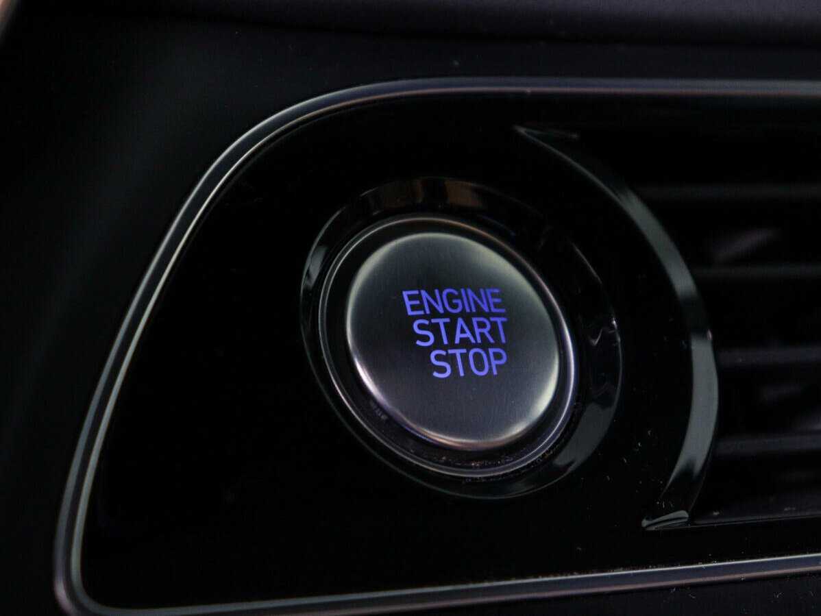 Genesis G70 с пробегом — 2018 год. Фото: #27