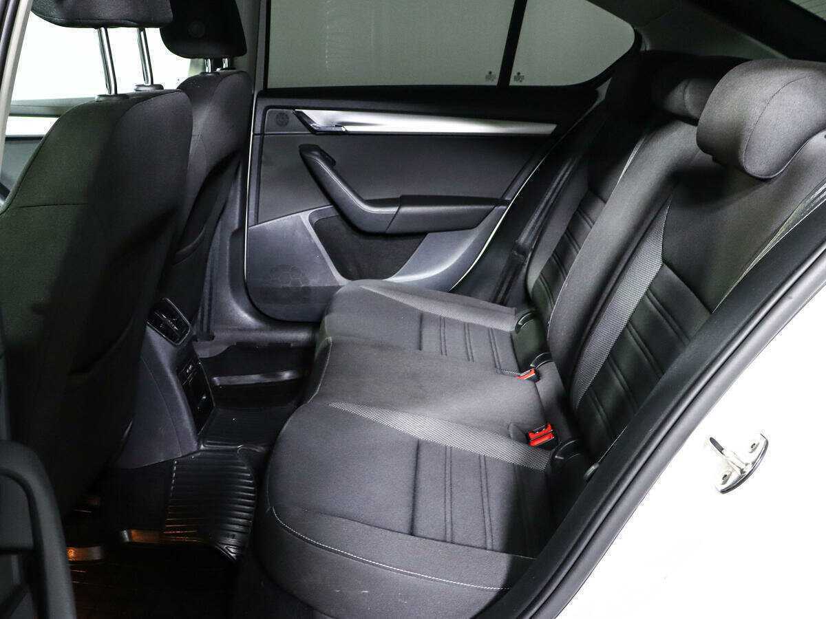 Skoda Octavia с пробегом — 2019 год. Фото: #9