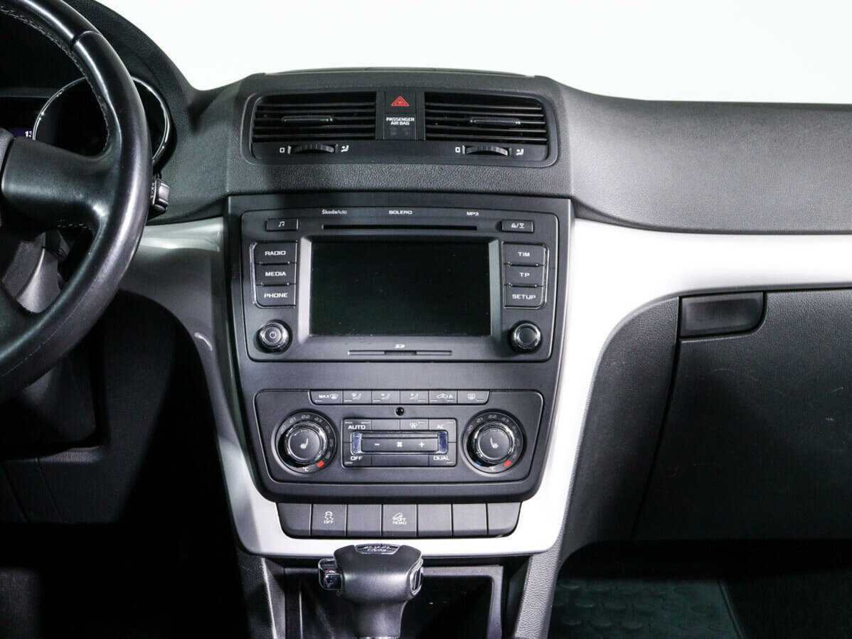 Skoda Yeti с пробегом — 2011 год. Фото: #10