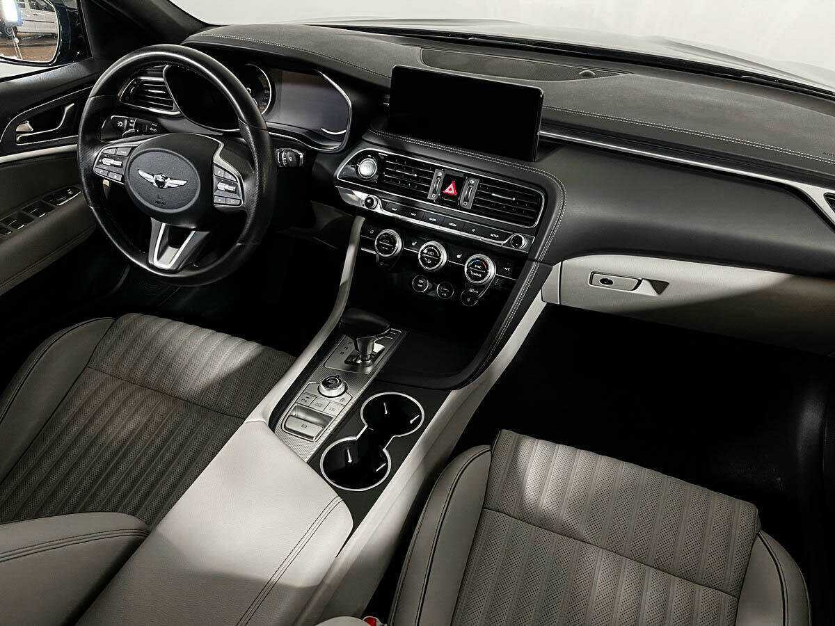 Genesis G70 с пробегом — 2021 год. Фото: #6