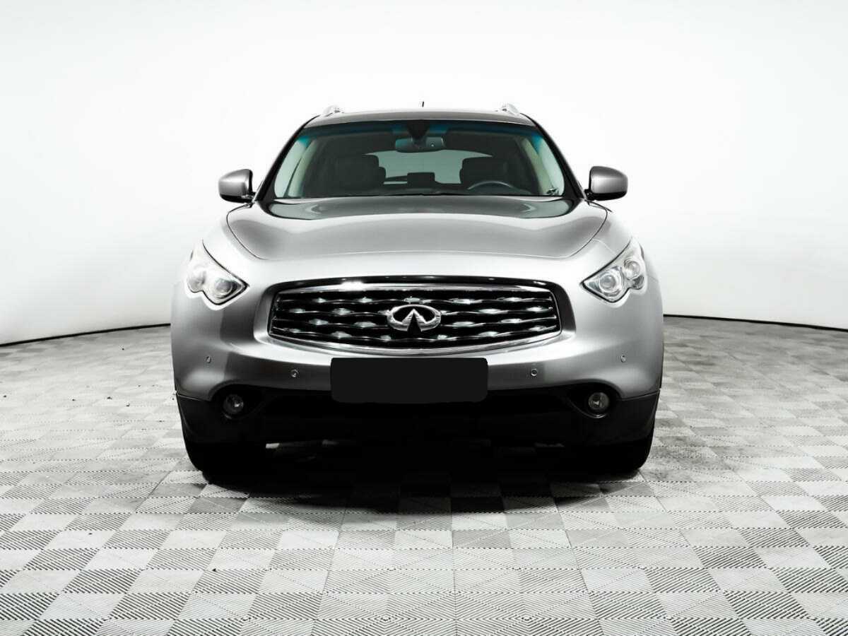Infiniti FX с пробегом — 2010 год. Фото: #1
