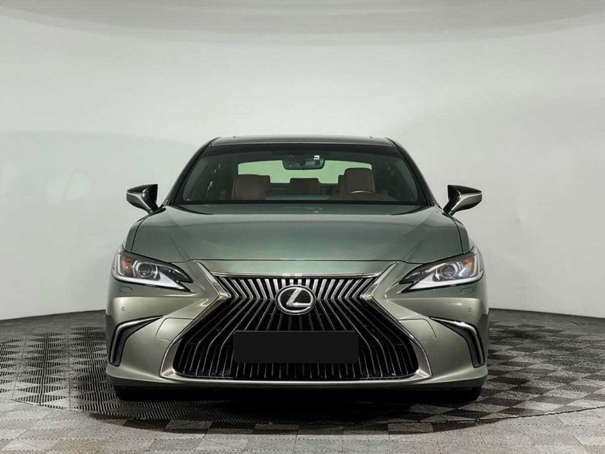 Lexus ES с пробегом — 2021 год. Фото: #1