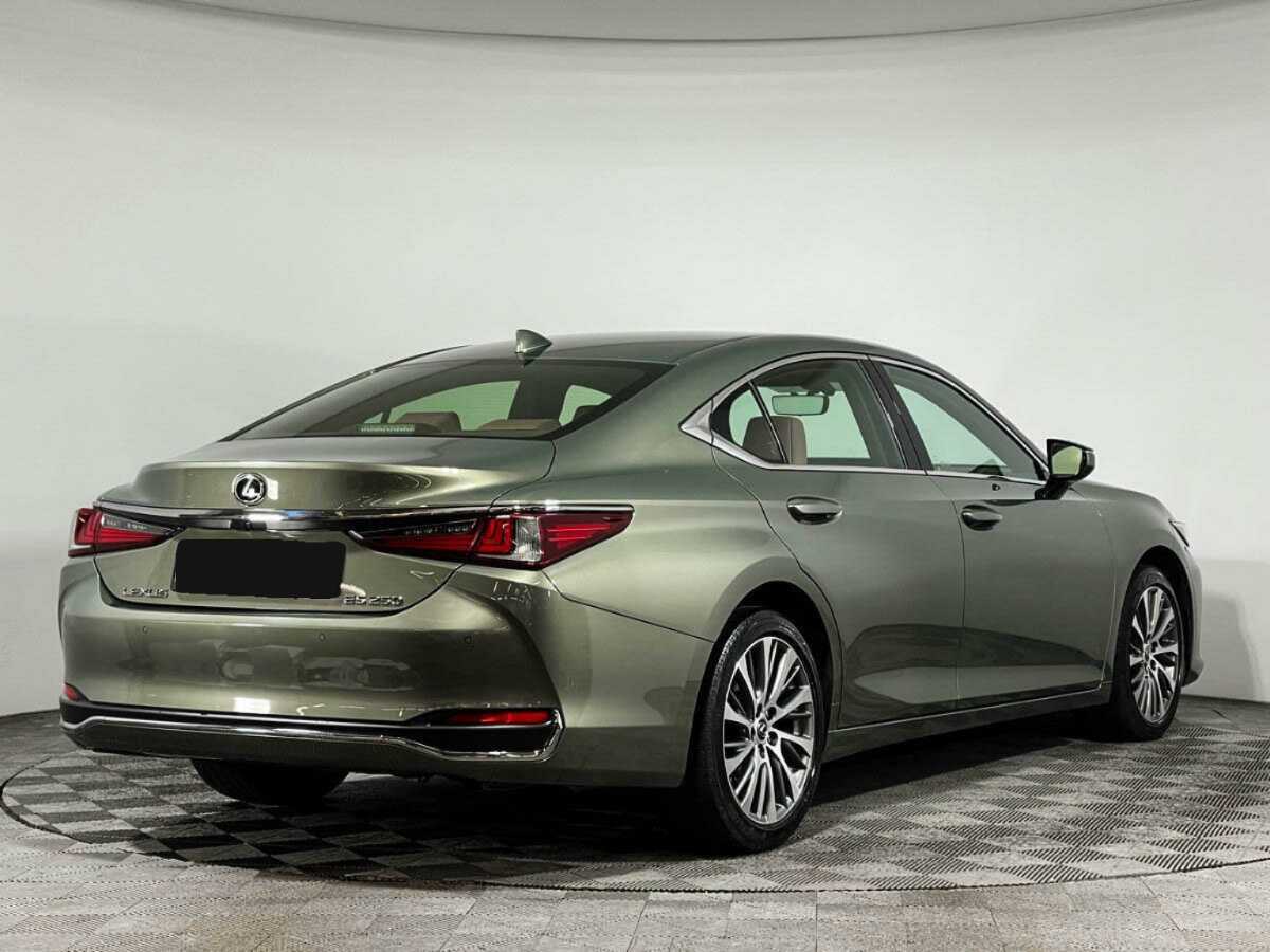 Lexus ES с пробегом — 2021 год. Фото: #4