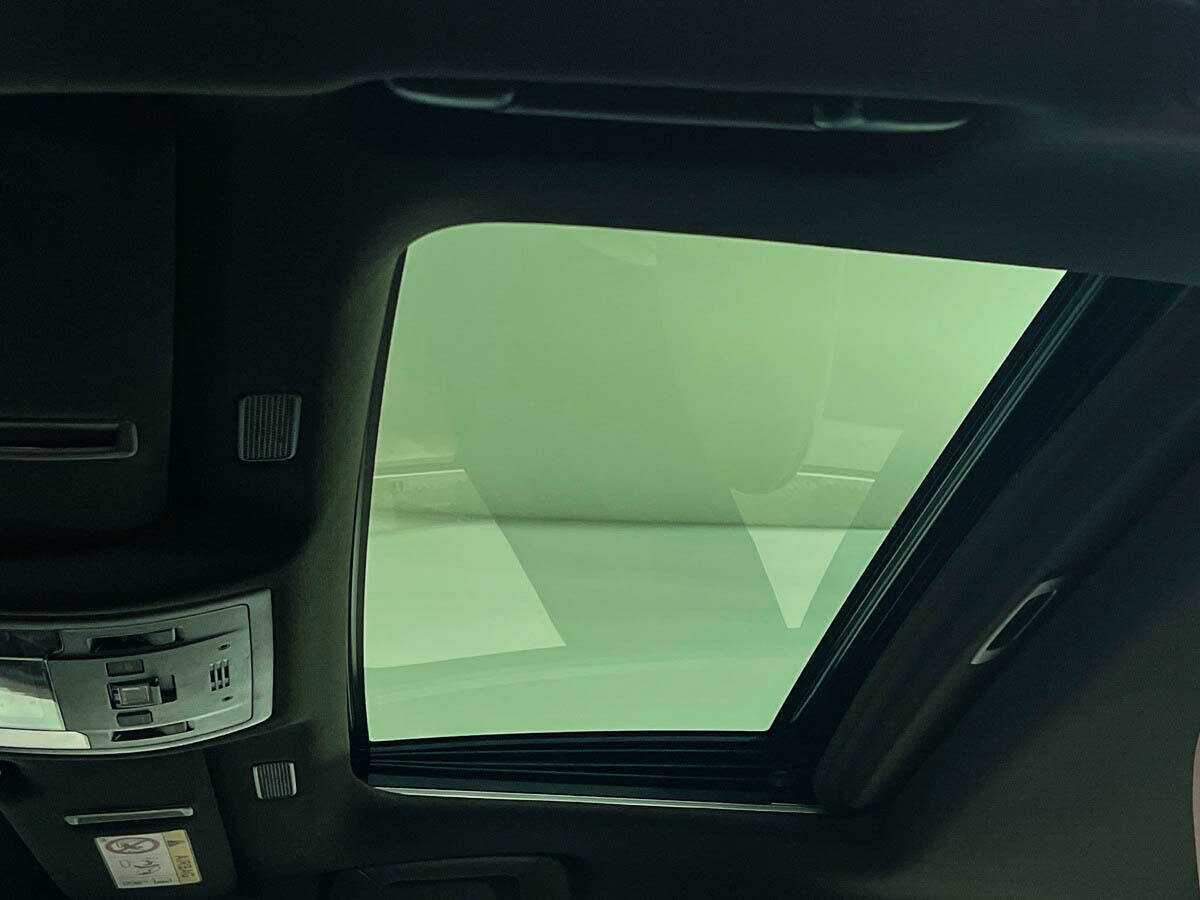 Lexus ES с пробегом — 2021 год. Фото: #14