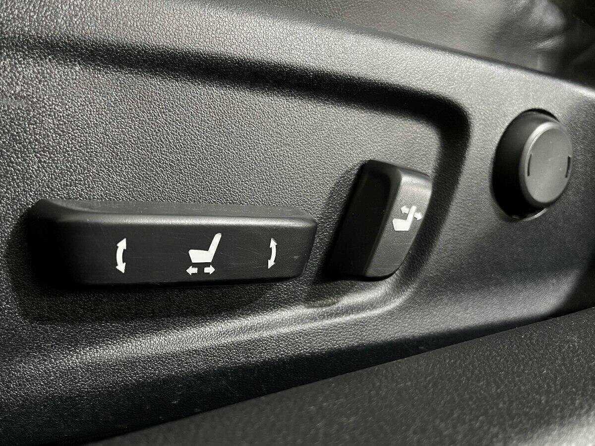 Lexus IS с пробегом — 2018 год. Фото: #12