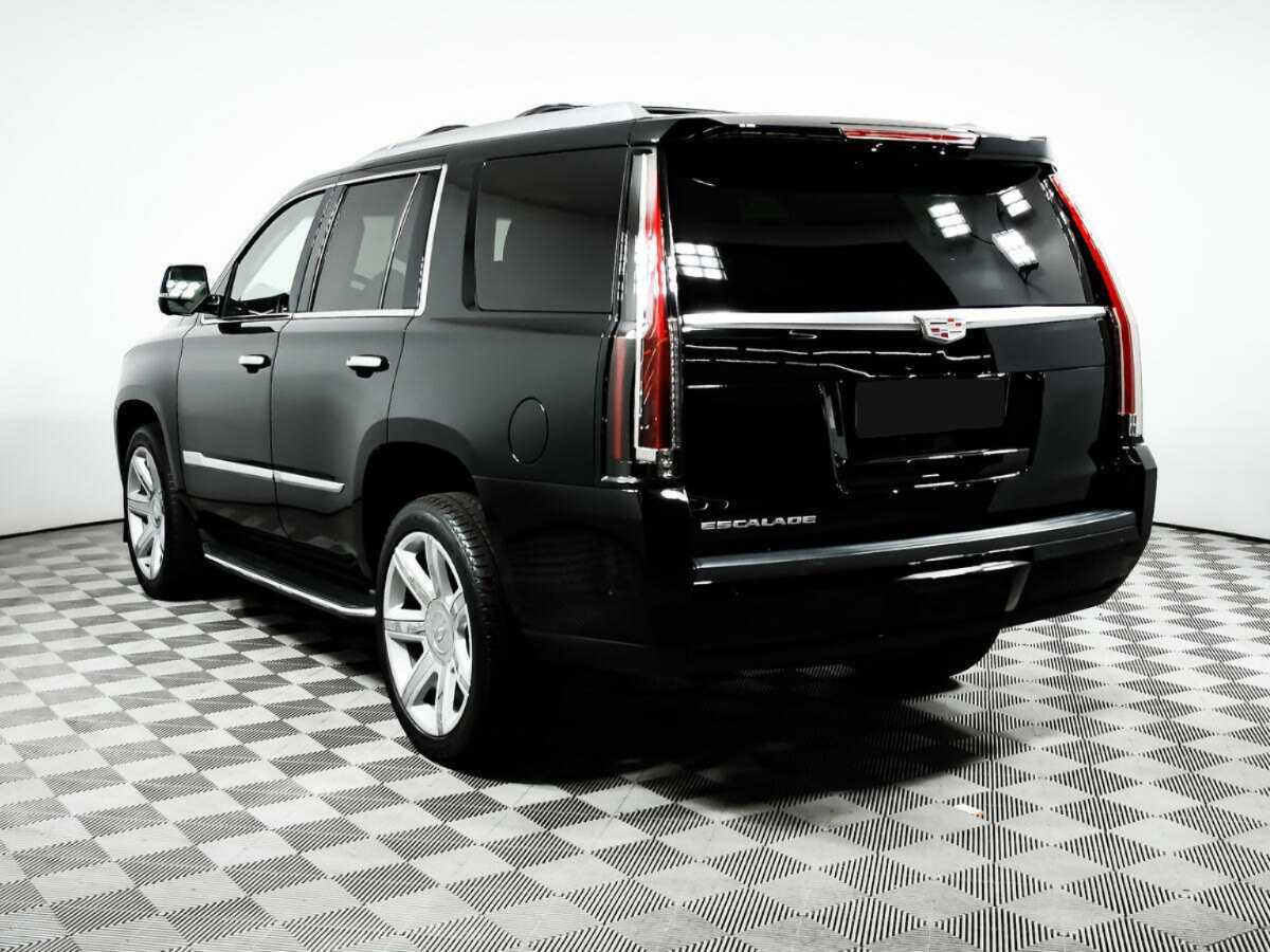 Cadillac Escalade с пробегом — 2019 год. Фото: #6