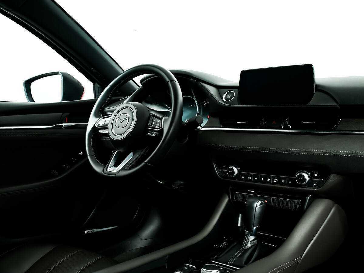 Mazda 6 с пробегом — 2023 год. Фото: #8