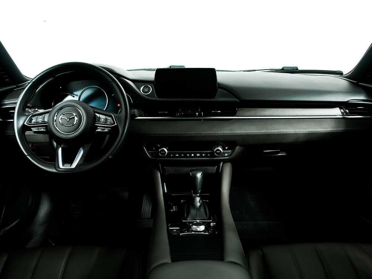 Mazda 6 с пробегом — 2023 год. Фото: #10