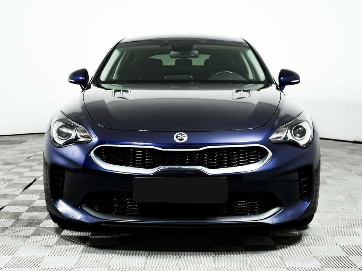 Kia Stinger с пробегом — 2018 год. Фото: #1