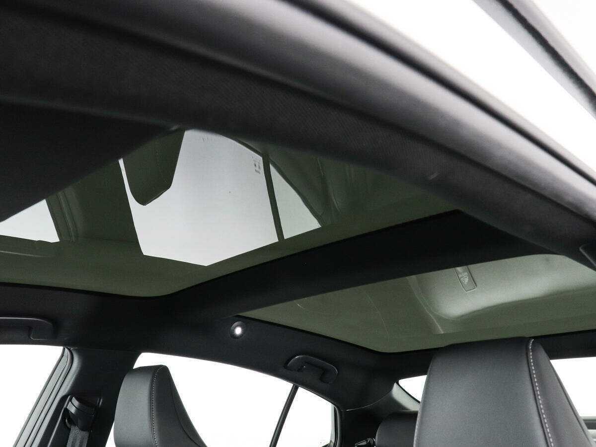 Toyota Camry с пробегом — 2024 год. Фото: #12