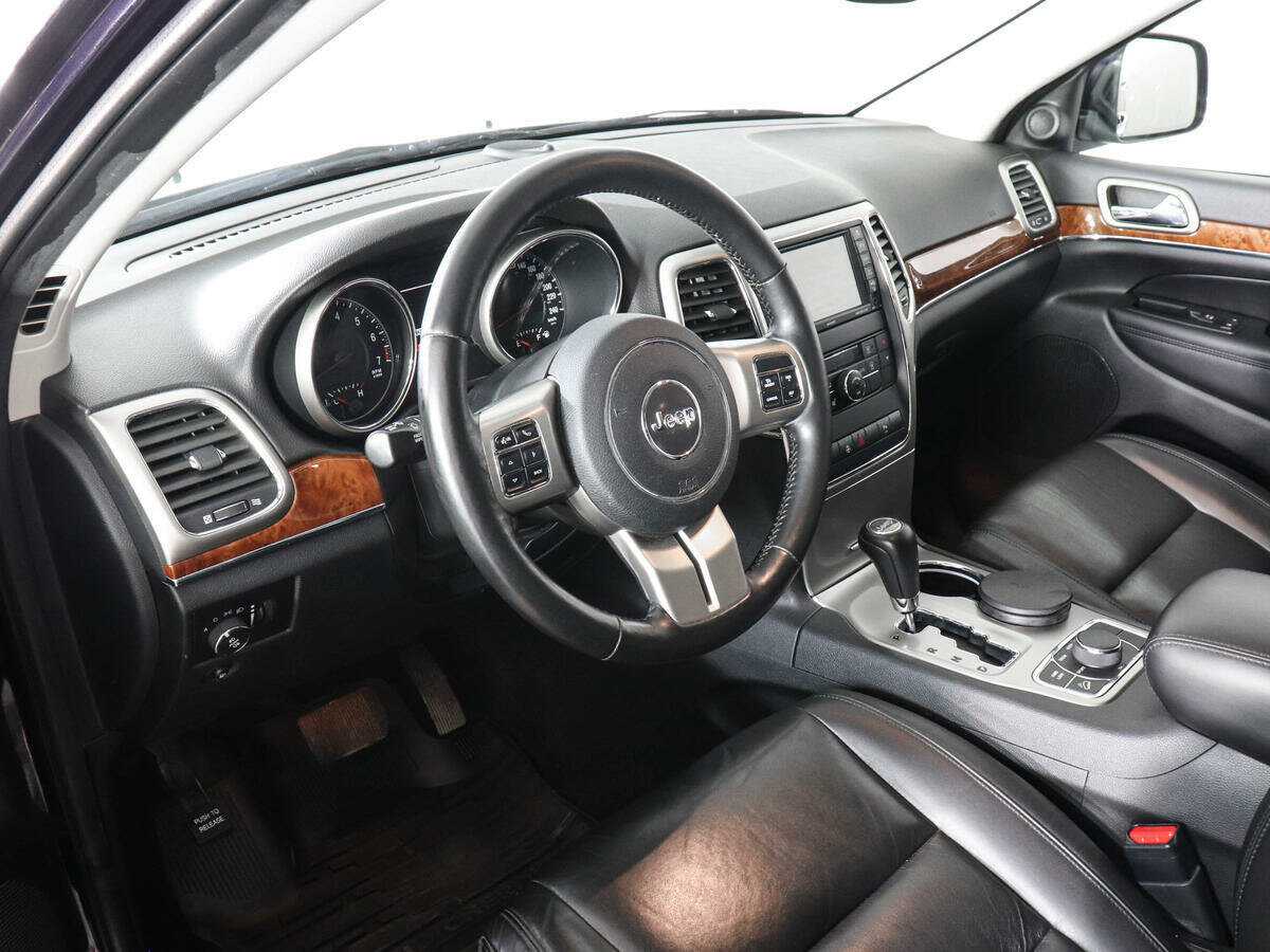 Jeep Grand Cherokee с пробегом — 2011 год. Фото: #8