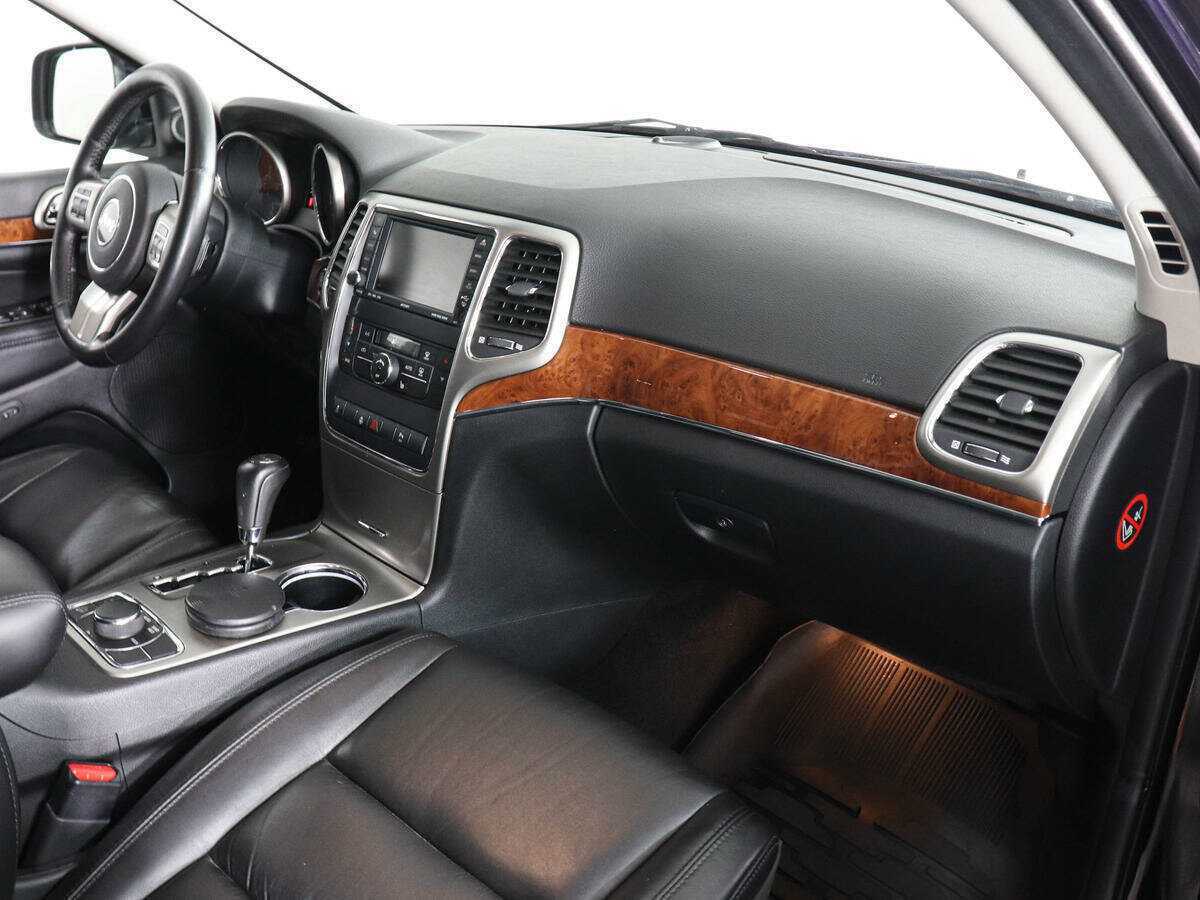 Jeep Grand Cherokee с пробегом — 2011 год. Фото: #9