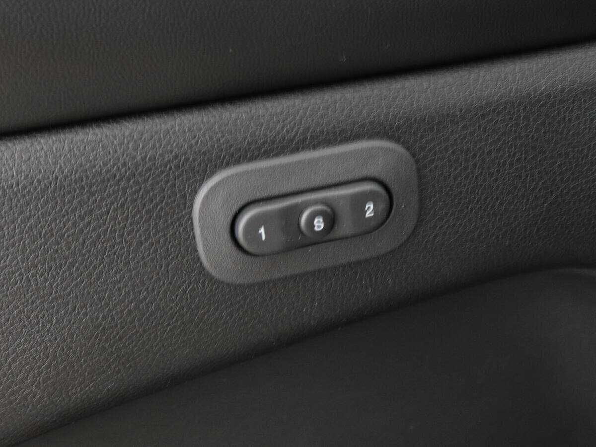 Jeep Grand Cherokee с пробегом — 2011 год. Фото: #13