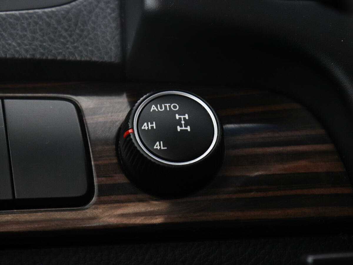 Kia Mohave с пробегом — 2017 год. Фото: #13