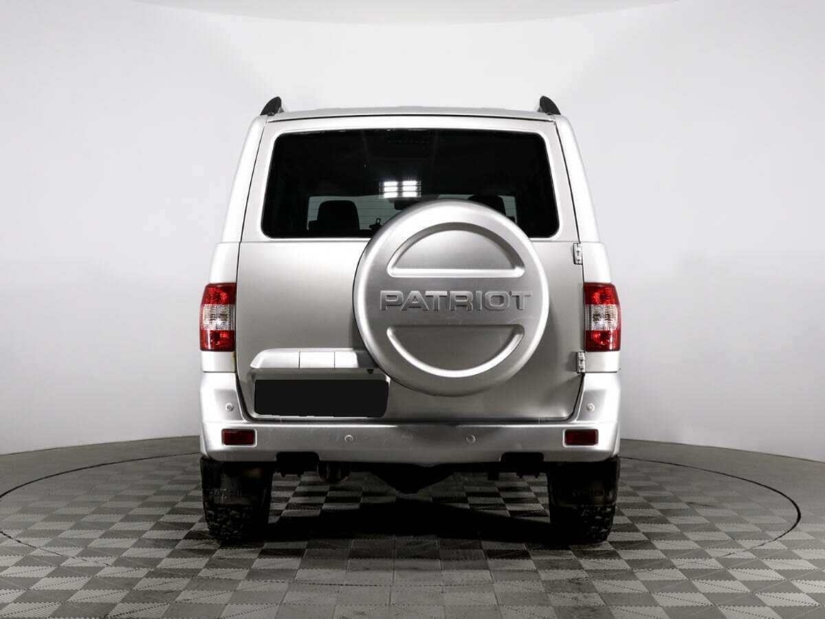 УАЗ Patriot с пробегом — 2016 год. Фото: #5